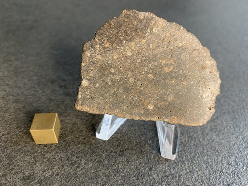 Meteorit endcut - meteorit,