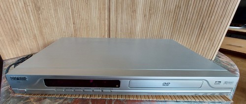 Red star dvd player - red,