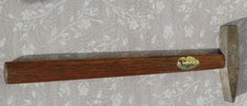 Hammer, 150-200g, Länge 26cm