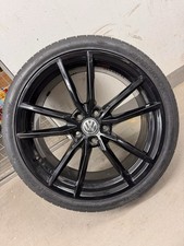 VW Golf 7 R Pretoria 4x 19 Felgen mit Sommerreifen 5G0601025CK 