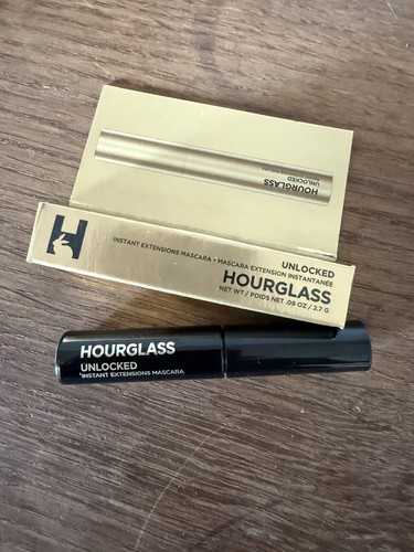 Hourglass cosmetics unlocked - hourglass,