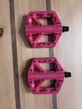 Plattformpedale MTB / rot