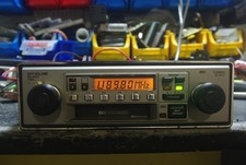 Oldtimer PHILIPS 994 (22 AC 994) Autoradio mit Kassettenteil