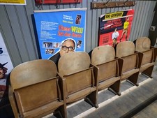 Kinositze Kinosessel Holz von