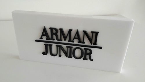 Armani junior logo - logo, werbeblock