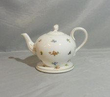 Mirabell v. Hutschenreuther , Teekanne mit Deckel + Untersetzer