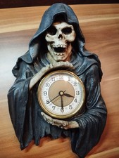 Skelett Wanduhr Gothic