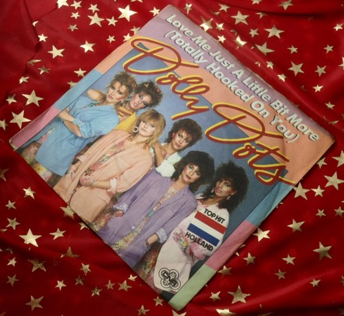 Dolly dots love just - me, a