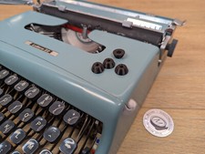 Olivetti Lettera 22