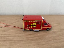 Rietze H0 Mercedes Benz RTW Rettungswagen mit Blinklicht Blaulicht