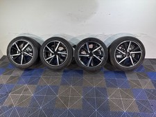 Toyota Auris E180 2016 Satz 17