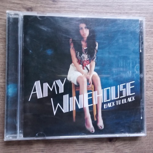 Amy winehouse back - amy,