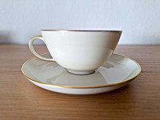 Tassen mit untertasse - tassen,