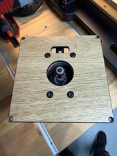 Bosch GKF 18V-8 Tischfräsen /