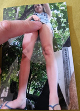 Erotikfoto, Akt Frau nackt in Flip Flops zeigt was sie so versteckt (15X10)Foto