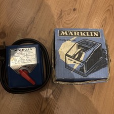 B 1) Märklin 6077 - Trafo -