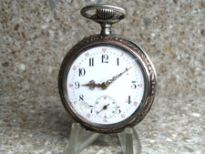 eine Taschenuhr mit