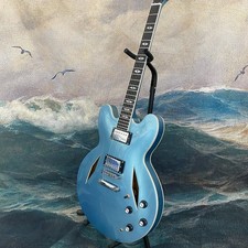 Dave Grohl DG-335 Guitar
