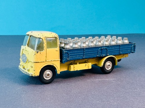 Corgi toys 456 - 1:55,