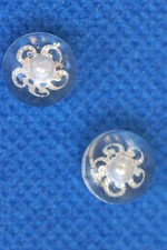 Modeschmuck, Ohrstecker aus