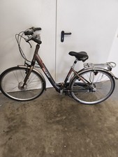 Eine Damen Fahrrad Zu Verkaufen,ist Gebraucht Aber Lässt sich gut Fahren,melden