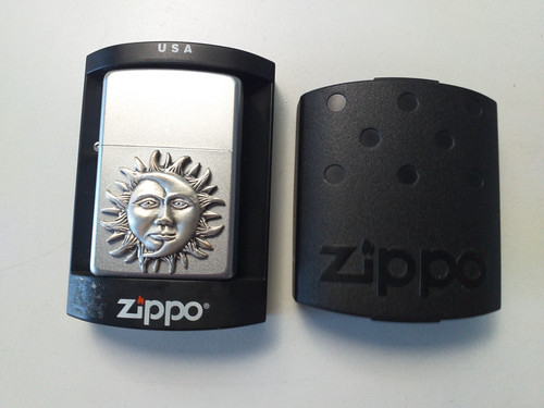 Feuerzeug zippo in schachtel - -,