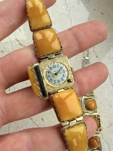 Eine chaika uhr mit - chaika,