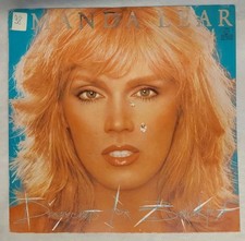 Amanda Lear Diamonds For