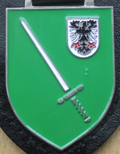 Brustanhänger