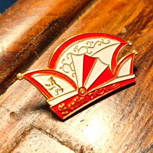 Pin berlin emaille - pin, „berlin“