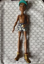 Monster High Puppe Clawd Wolf