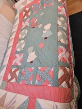 Patchworkdecke Amerikanisches Quilt SUNBONNET SUE 165 x 210 wattiert Handarbeit
