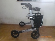 Russka Vital Plus Rollator, Softreifen, Sitzfläche Rückengurt Tasche Stockhalter