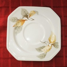 Untertasse v. Service