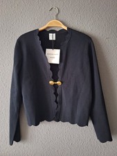 MASSIMO DUTTI, Studio