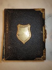 Leeres kleines Album für 48