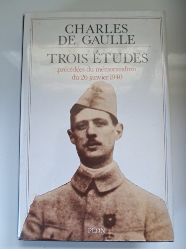 Buch drei vorangegangene - drei,