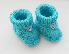 Handgestrickte babyschuhe - handgestrickte,