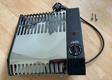 AKO ISMET Heizung Heizstrahler Elektrogerät mit Stecker und Schrauben