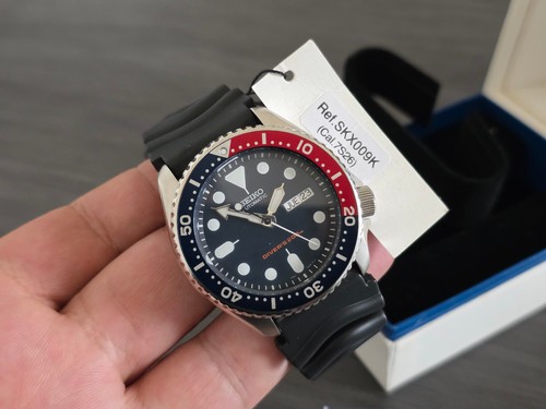 Seiko skx009 nos new - nos,