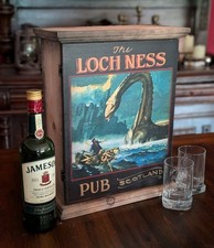 BARSCHRANK THE LOCH NESS PUB