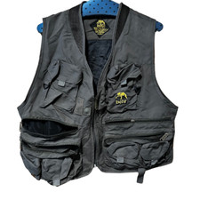 Behr Anglerweste mit vielen Taschen Größe XL mit kleinem Fehler am RV