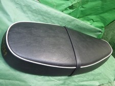 SITZBANK TRIUMPH BONNEVILLE T100 2001-2013