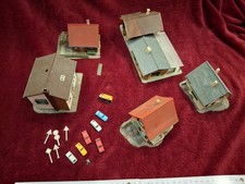 Modeleisenbahn Gebäude