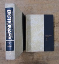 2 - THE NEW GROLIER WEBSTER INTERNATIONAL DICTIONARY OF THE ENGLISH LANGUAGE