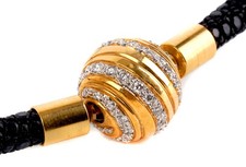 Modern Brilliant Necklace 750