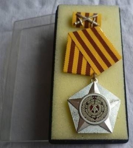 Ddr kampforden für verdienste - für,