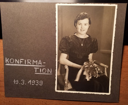 Mädchen bei konfirmation - mädchen, am