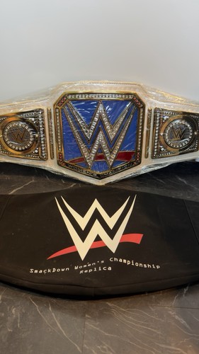 Wwe smackdown damen - wwe,