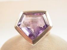 Schöner massiver Amethyst